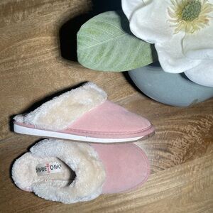 Minnetonka Suede Slippers